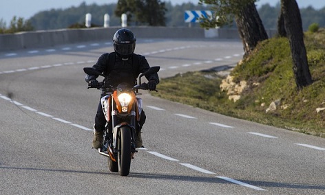 biker-2157021_640